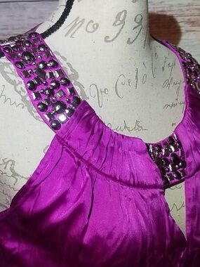 Cache Fuchsia Silk Halter Top - Large - NWT. B15